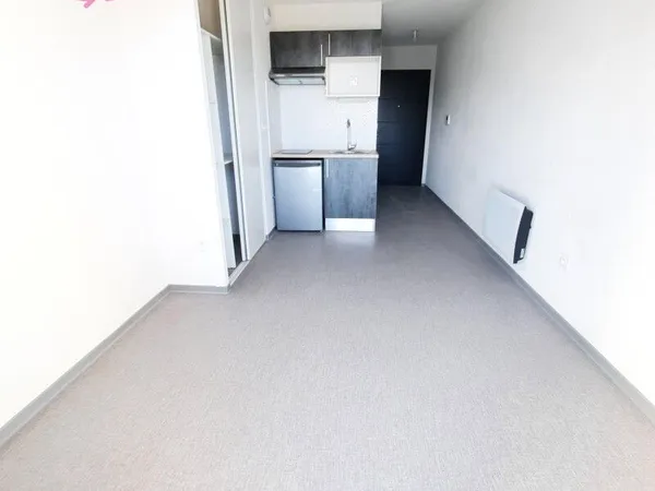 Studio 1 pièce 18 m²