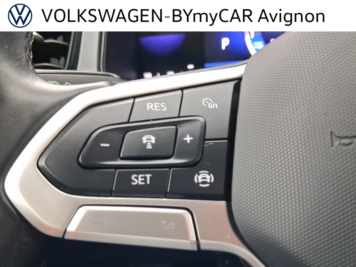 Volkswagen T-Roc 1.5 TSI EVO 150 Start/Stop DSG7 — photo 31