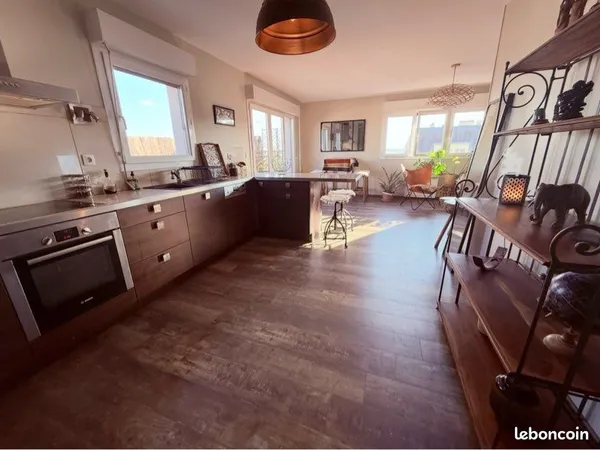 Location appartement T3 meublé de 75 m² avec terrasse de 25 m² et garage - Caen Beaulieu