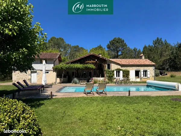Maison 5 pièces 186 m²