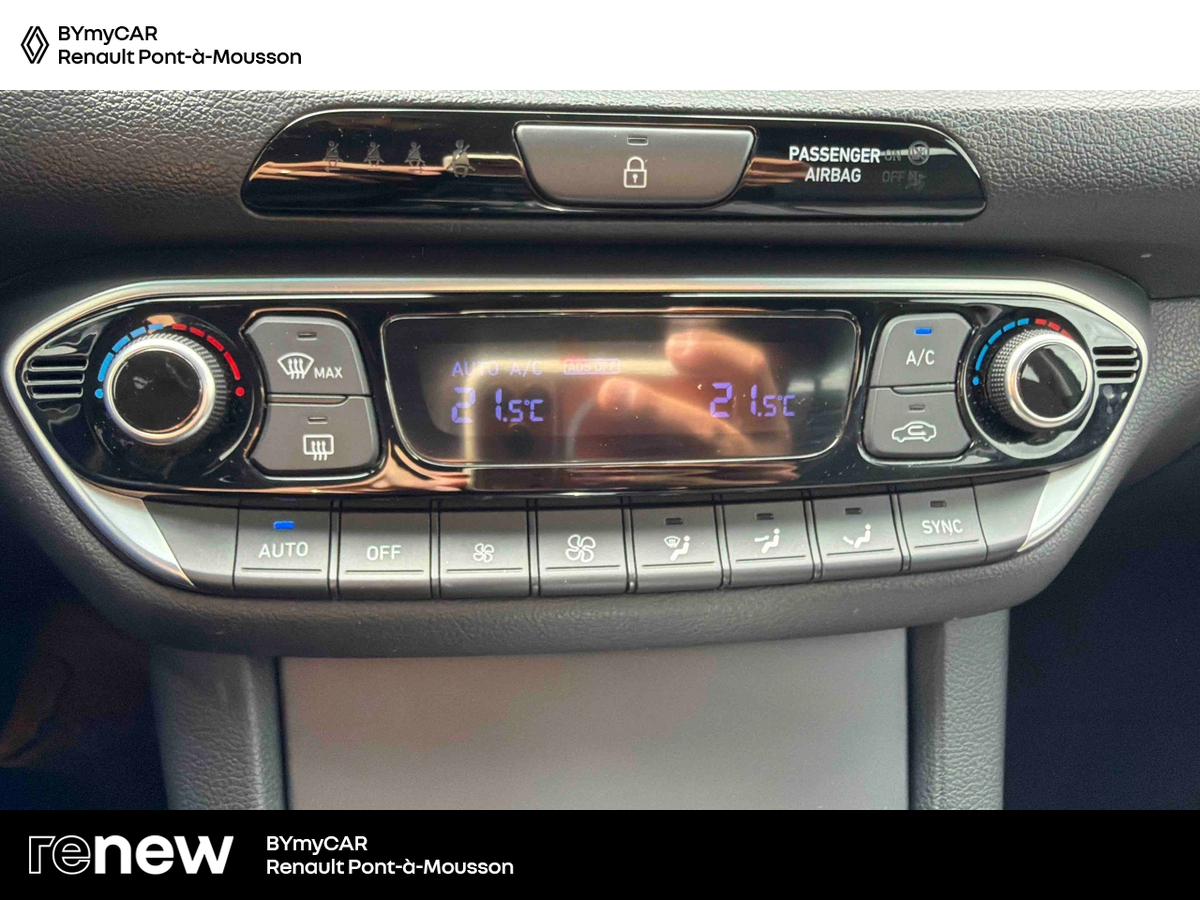 Hyundai i30 SW 1.0 T-GDi 120 DCT-7 Hybrid 48V — photo 21