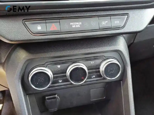 Dacia Sandero eco-g 100 - 22 — photo 14