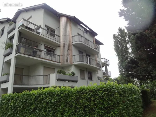 Vends studio meublé 23m2 Grenoble
