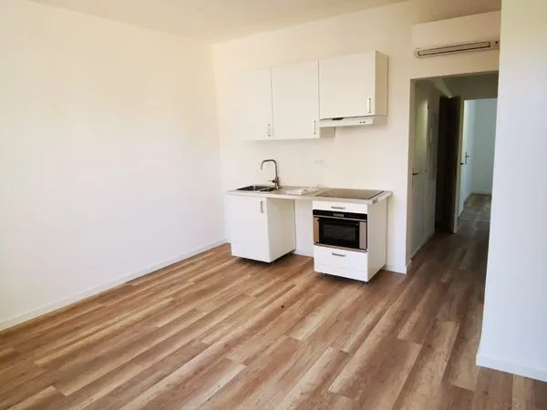 T2 36 m² CLIM - TOULON (La Palasse)