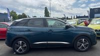 Peugeot 3008 HYBRID 225ch Allure Pack e-EAT8 — photo 4