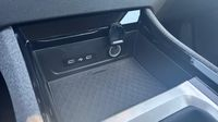 Renault Austral 1.2 TCe mild hybrid advanced 130ch Evolution - 24 — photo 19
