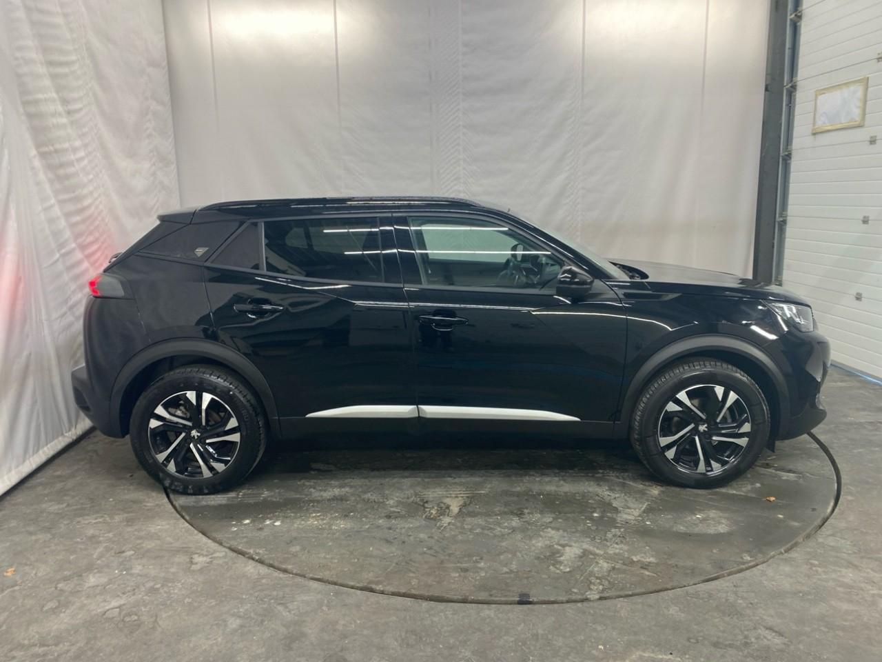 Peugeot 2008 puretech 130 s&s eat8 roadtrip — photo 6