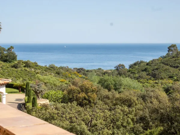 Villa dans un domaine securisé vue mer
