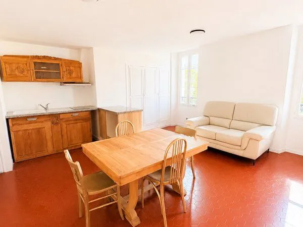 Appartement t2