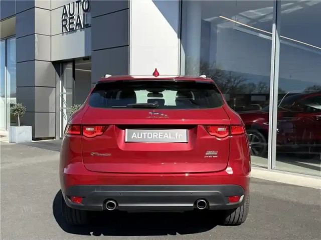 Jaguar F-Pace v6 3.0 d - 300 ch awd bva8 — photo 6