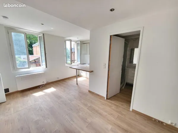 Studio 1 pièce 16 m²
