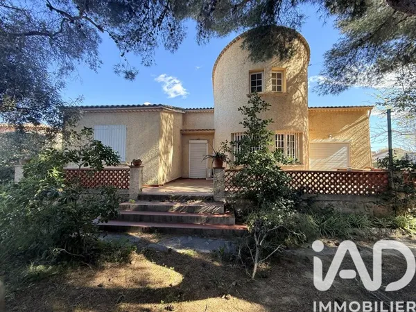 Maison 7 pièces 195 m²