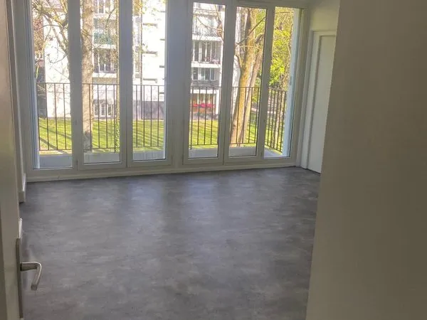 Apparemment à louer