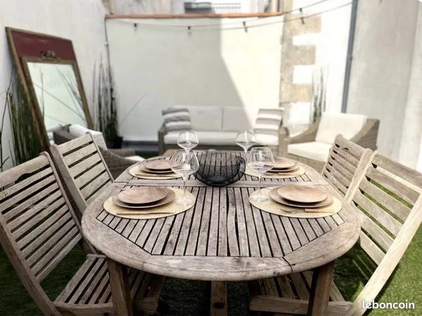 Studio 21 m2 avec térasse 35 m2 centre ville