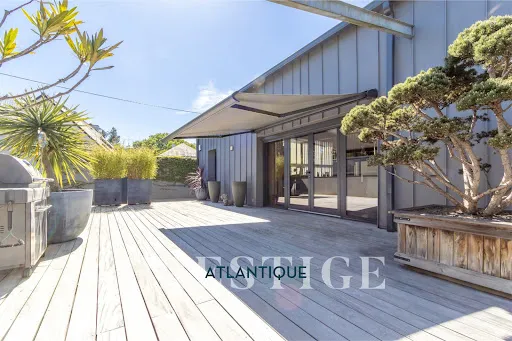 Maison 5 pièces 320 m²