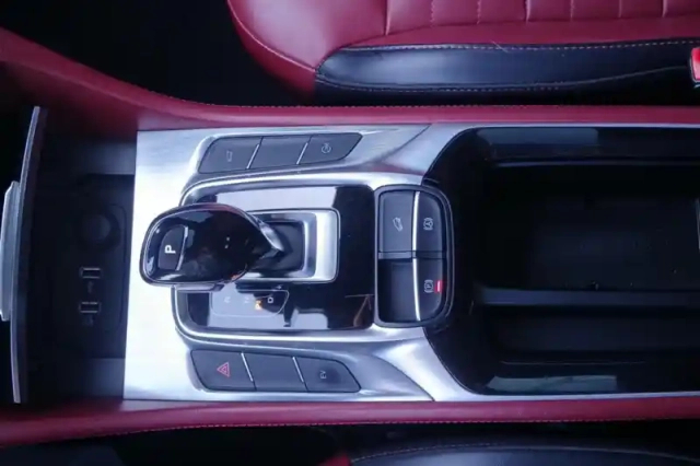Mg Ehs 1.5t gdi phev — photo 29