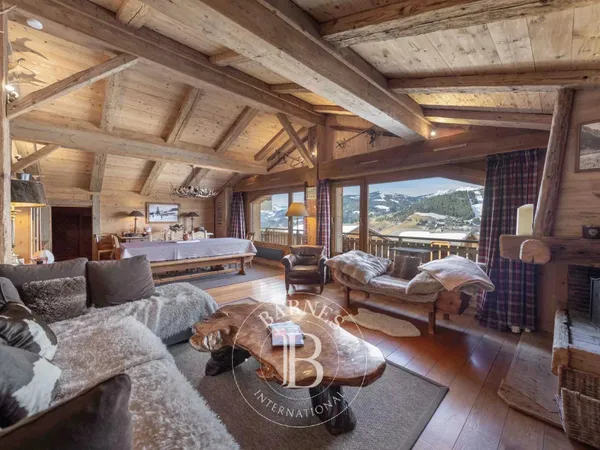 MEGÈVE - APPARTEMENT DE CHARME 5 CHAMBRES PROCHE DES PISTES DU MONT D'ARBOIS