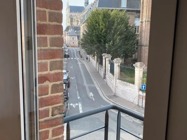 Appartement dans résidence sécurisée+parking