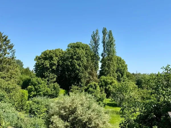 Belle maison rénovée offrant un cadre de vie agréable à Méricourt