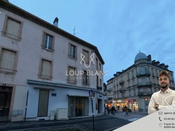 Studio plateau premier étage