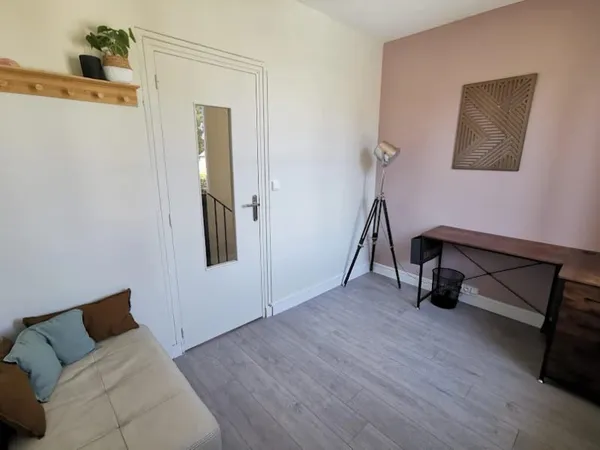 Bureau 1 pièce 8 m²
