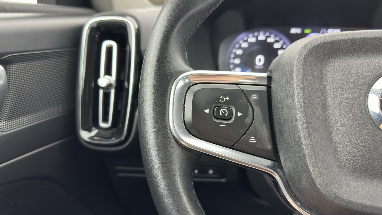 Volvo XC40 T4 Recharge 129+82 ch DCT7 — photo 13
