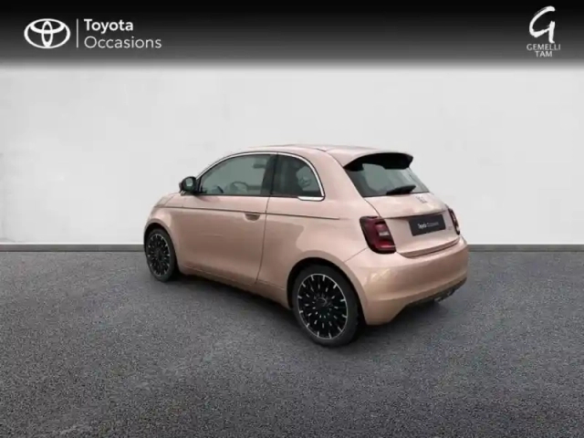 Fiat 500 e 118ch icône plus — photo 4