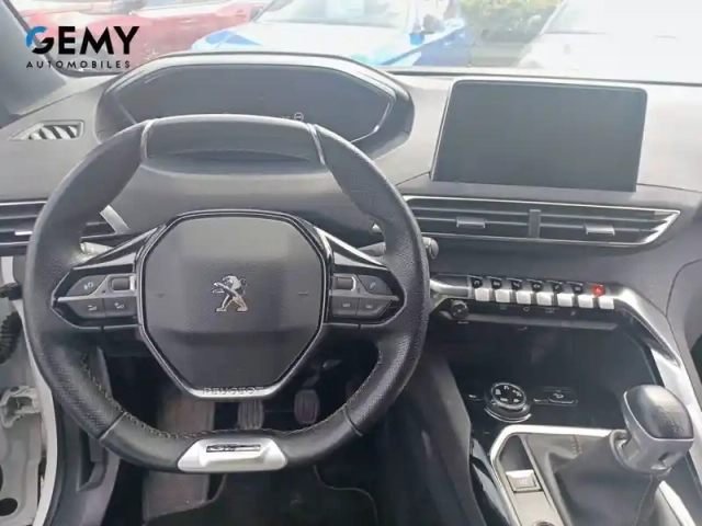 Peugeot 3008 puretech 130ch s&amp;s bvm6 — photo 12