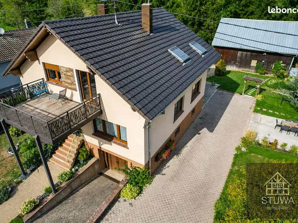 Maison 8 pièces 176 m²