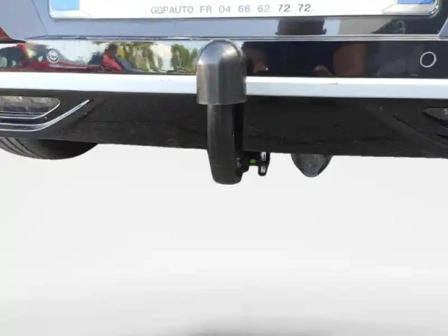 Renault Megane e-tech electric ev60 220ch iconic super charge — photo 15