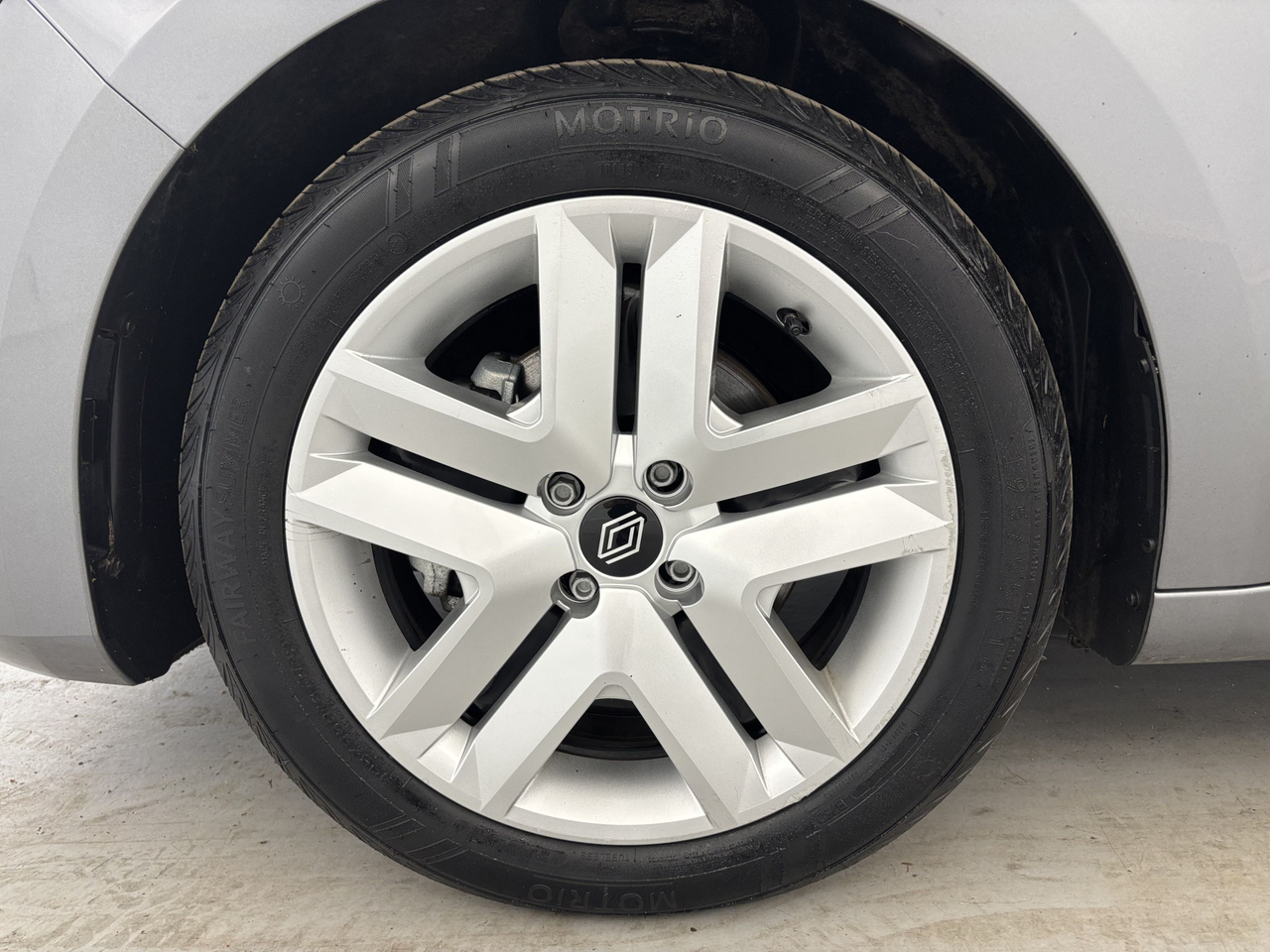 Renault Clio 5 — photo 19