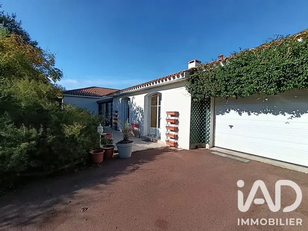 Maison 7 pièces 143 m²
