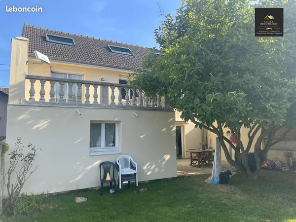 Maison 8 pièces 175 m²