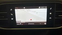 Peugeot 308 1.2 PureTech 130ch E6.3 S&S Allure — photo 18