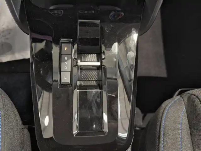 Citroën C3 hybride 110 ch e-dcs6 — photo 14
