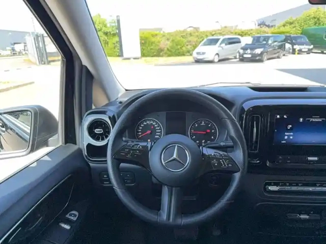 Mercedes Vito tourer 114 cdi lg 9g-tronic 4x4 — photo 33