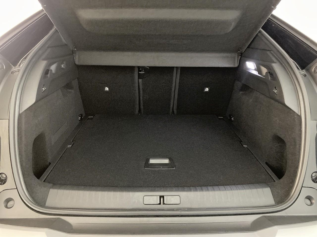 Peugeot 3008 hybrid 145 e-dcs6 gt — photo 6