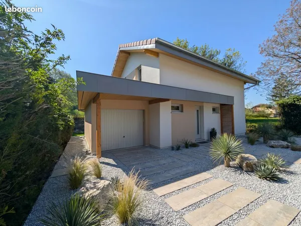 Secteur Annecy / Seynod - Maison avec jardin