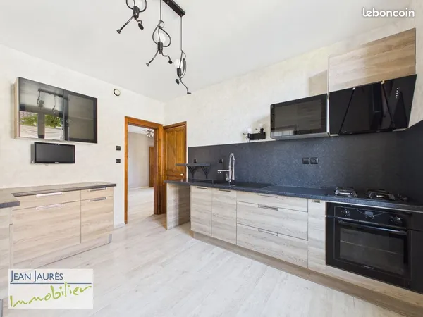 Maison 6 pièces 135 m²