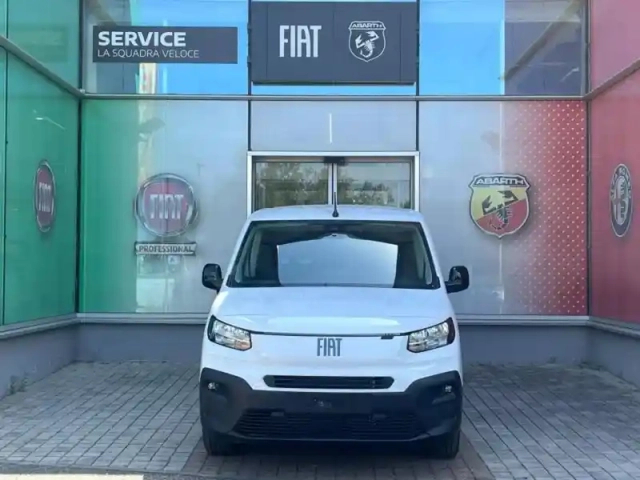 Fiat Doblo fg xl diesel 130ch automatique pack premium connect — photo 2