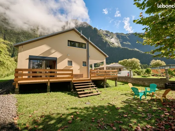 Maison moderne avec jaccuzzi 3 chambres