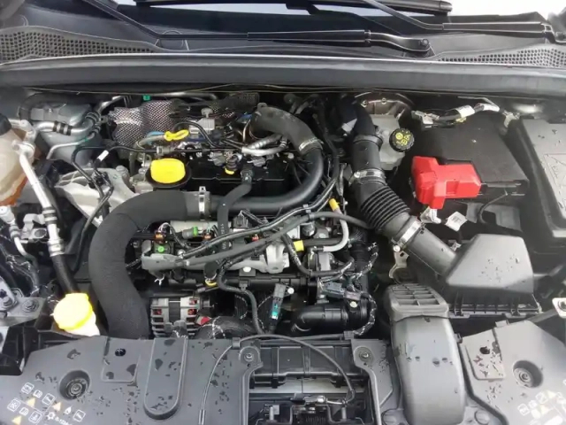 Renault Captur tce 100 gpl — photo 30