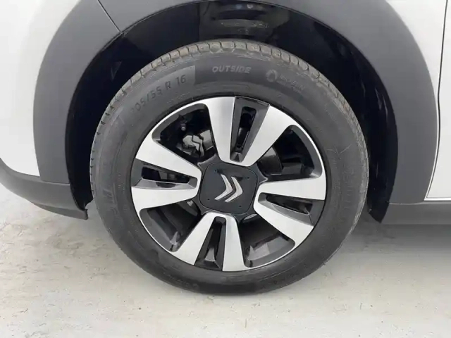 Citroën C3 puretech 83 s&amp;s bvm5 — photo 17