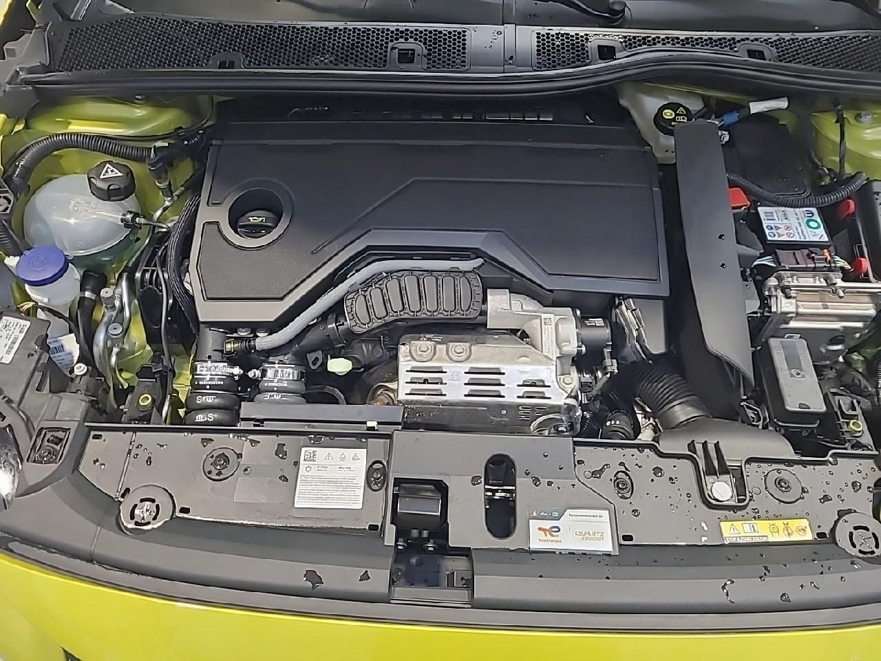 Peugeot 208 hybrid 110 ch e-dcs6 allure — photo 15