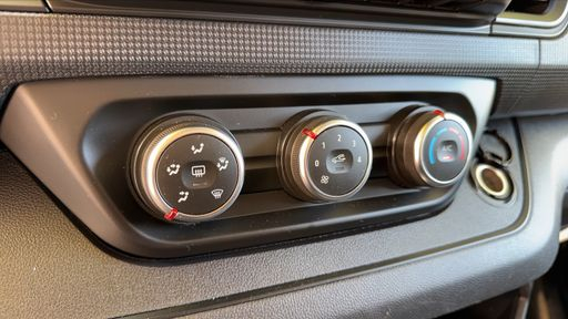 Renault Trafic 2.0 Blue dCi 130 - N/A – 2024 – 57445 km – Diesel – Boîte Manuelle — photo 44