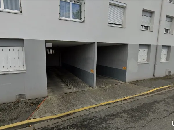 Location place PARKING