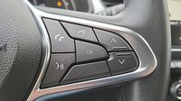 Renault Captur 1.6 E-Tech full hybrid 145ch Evolution — photo 18
