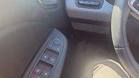 Renault Clio 1.5 dCi 100ch Evolution - 25 — photo 18
