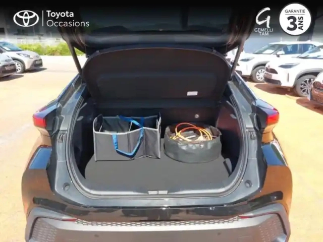 Toyota C-Hr 2.0 hybride rechargeable 225ch design ng23 — photo 10