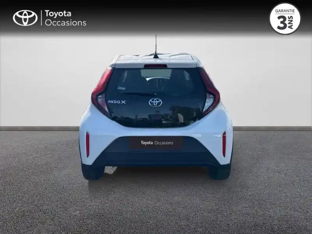 Toyota Aygo X 1.0 vvt-i 72ch dynamic my23 — photo 4